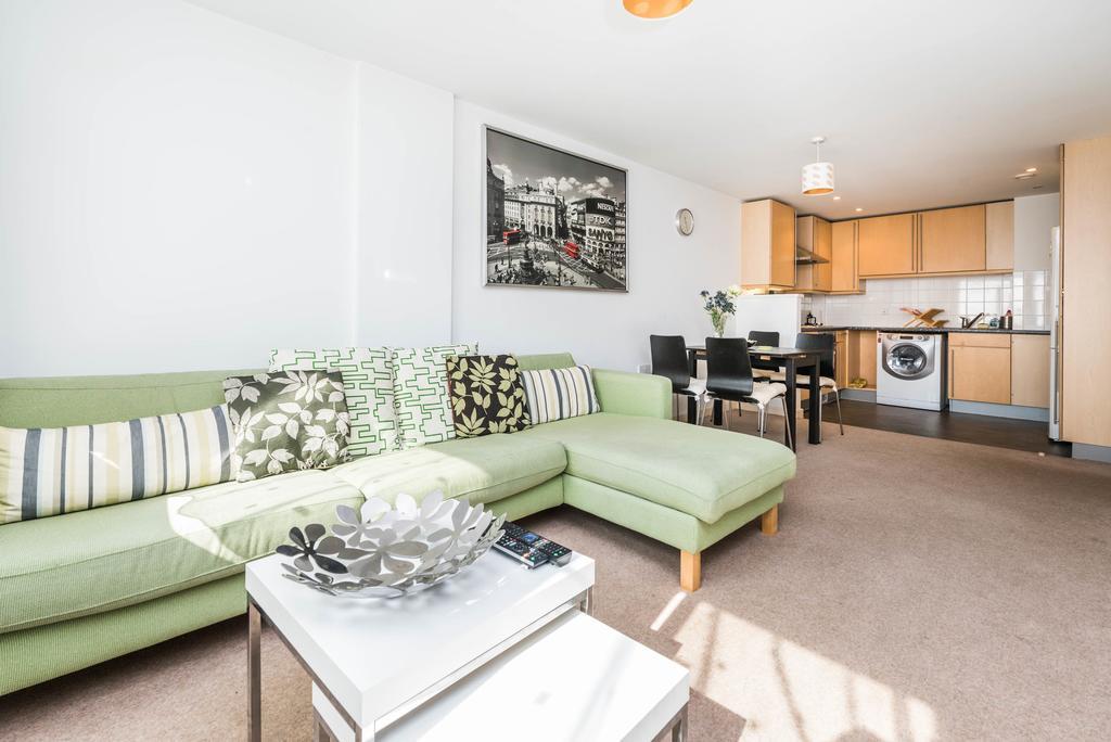 Апартаменты Fantastic 1 Bed Flat Stratford Лондон Экстерьер фото